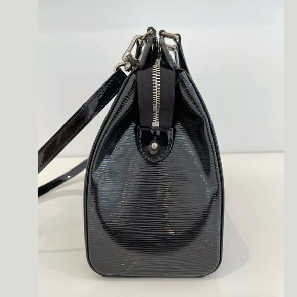 LOUIS VUITTON BREA MM EPI NOIR ELECTRIC HANDLE & SHOULDER BAG - Picture 5 of 16